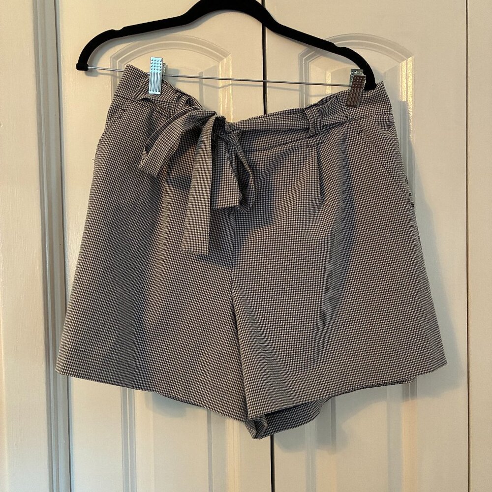 Black and White Tie Gingham Shorts